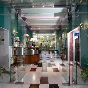 Ateneo Garden Palace 4* Rzym