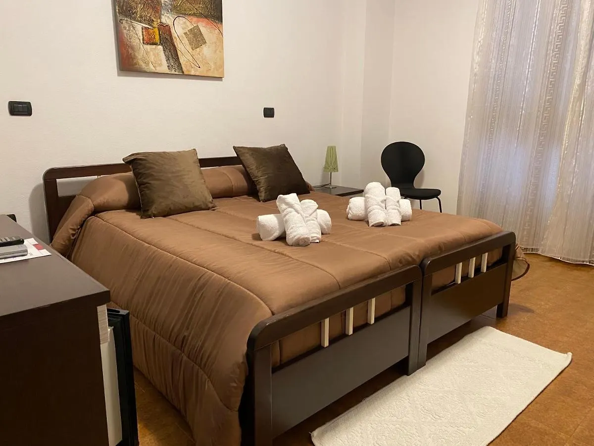 *** Nocleg ze śniadaniem Villa Marogna Alghero Włochy